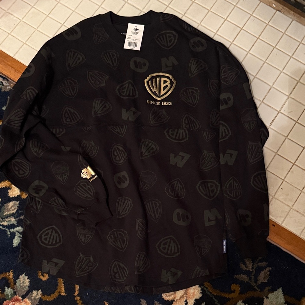 Warner Bros. 100th anniversary Spirit Jersey.‎ NWT . Retail 69.95